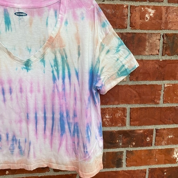 Old Navy Womens Medium Tie Dye Vneck Crop Short Sleeve Tee NWT - Picture 3 of 9